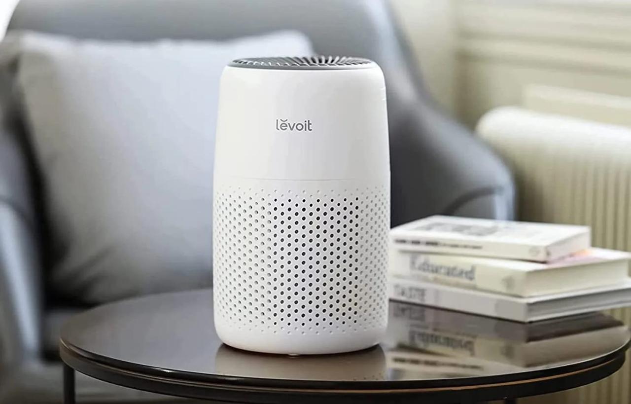 24 Home And Beauty Products That Need Replacing More Regularly ...